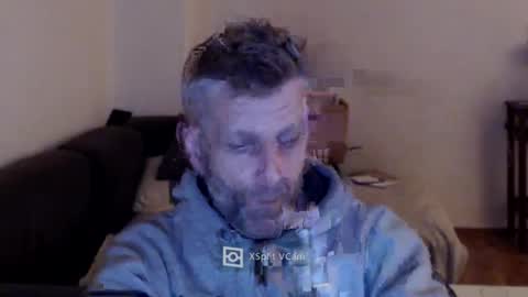 Snapshot of elculiador2207 chatting on February 10, 7:49 pm Timm online show from February 10, 7:49 pm