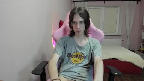 Snapshot of eleganc3 chatting on October 16, 7:00 pm eleganc3 online show from October 16, 7:00 pm
