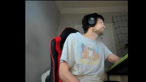 elephantrunkman online show from December 10, 7:54 pm