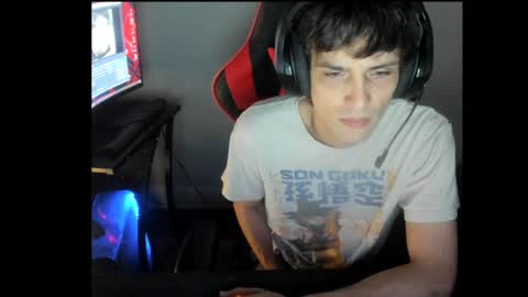 elephantrunkman online show from January 12, 4:21 am