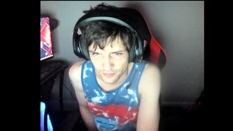 elephantrunkman online show from December 31, 3:34 am