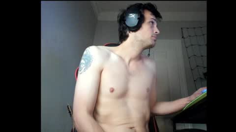 elephantrunkman online show from December 21, 4:30 am