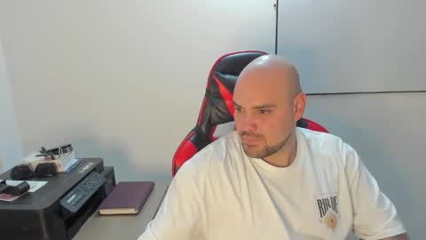 Elian online show from December 4, 8:05 pm