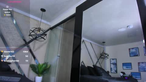 ---Elian--- online show from October 6, 12:15 am