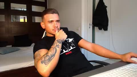 ElijahThorne online show from February 19, 10:12 am