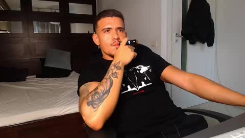 ElijahThorne online show from February 25, 10:49 am