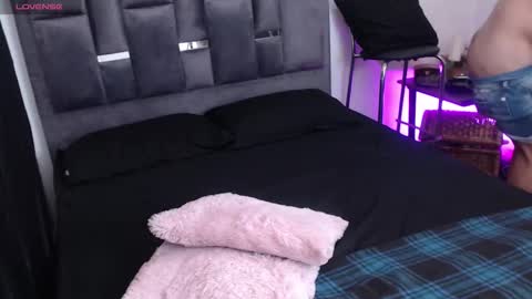 Elliot Fit online show from October 22, 5:33 am