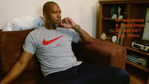 My name is Elmore. Please say hello I like to chat with you. If you have requests or dirty talk please use tip online show from September 28, 2:53 am