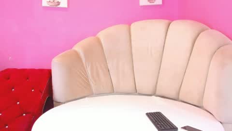 emanuelrodriguex online show from April 27, 7:08 pm