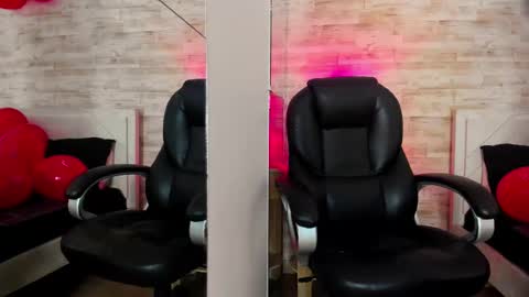 emir_ozan online show from February 13, 8:47 pm