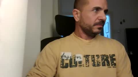 Ariel online show from December 13, 3:21 pm