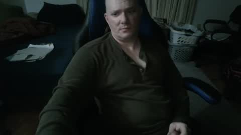 Snapshot of emsguy1 chatting on March 2, 5:54 am Matt online show from March 2, 5:54 am