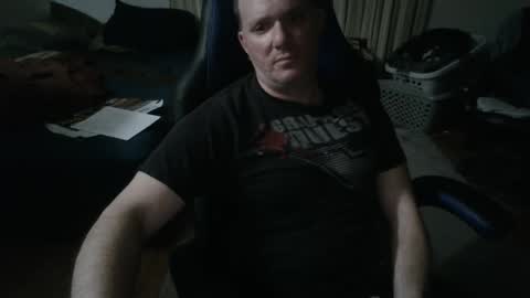 Snapshot of emsguy1 chatting on February 12, 7:55 am Matt online show from February 12, 7:55 am