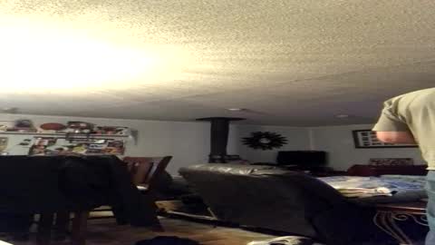 engleskee online show from April 24, 7:11 am