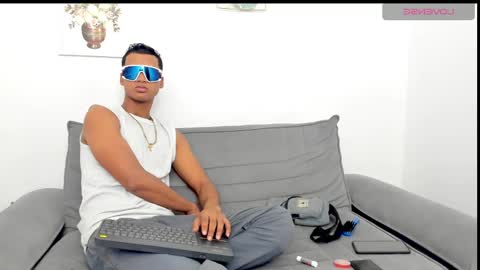 enrique online show from January 5, 3:45 pm