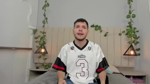 ENZO online show from October 30, 3:02 pm