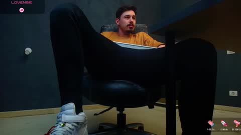 EnzoRace online show from November 6, 6:38 am