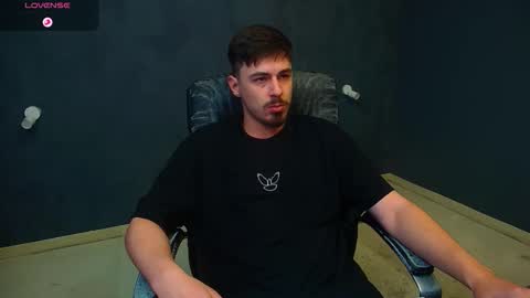 EnzoRace online show from November 17, 6:38 am