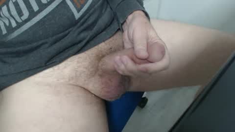 eric100eric100 online show from November 19, 7:14 pm