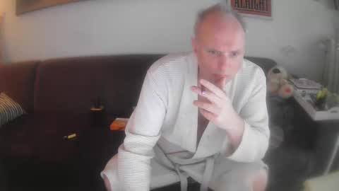 Eric online show from February 4, 9:49 am