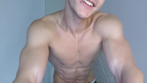 Eric Crush online show from October 2, 4:05 am