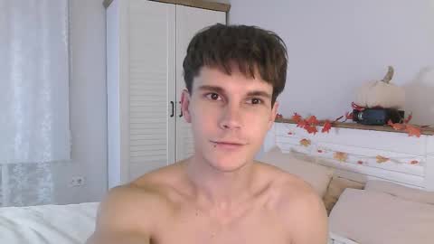 Eric Crush online show from October 27, 4:26 am