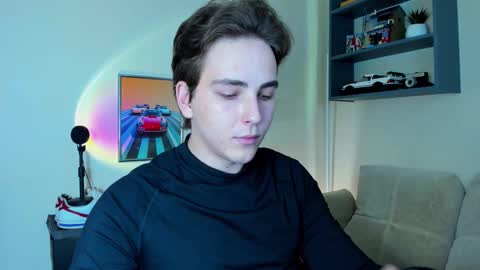 Snapshot of eric_ether chatting on September 9, 7:46 pm Eric online show from September 9, 7:46 pm