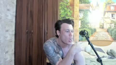 Eric online show from October 31, 9:01 am