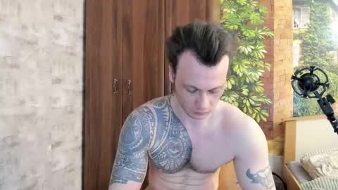 Eric online show from November 17, 2:58 am