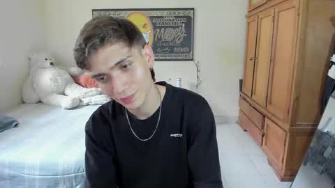 erick_de_rossee online show from February 27, 8:30 pm