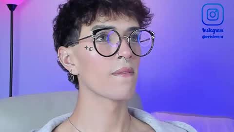   online show from November 19, 11:37 pm