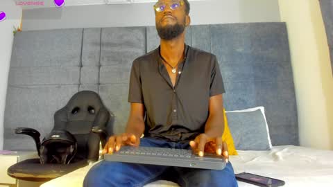 andrew online show from January 9, 11:47 am