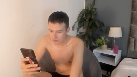 Eros Mancini online show from November 11, 2:11 pm