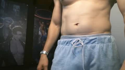 escanor_ilios online show from March 3, 9:43 pm