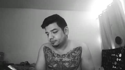 escodamus12 online show from March 9, 11:35 pm