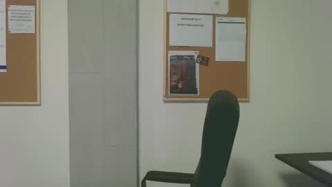 Snapshot of esibizionista_91 chatting on March 4, 3:48 pm esibizionista 91 online show from March 4, 3:48 pm