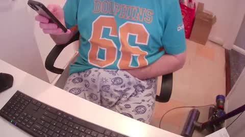 Morph online show from December 5, 10:01 pm