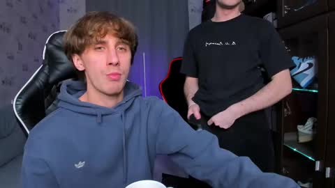 LOUIS online show from February 28, 2:31 am