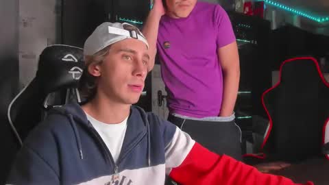 LOUIS online show from October 11, 8:24 pm