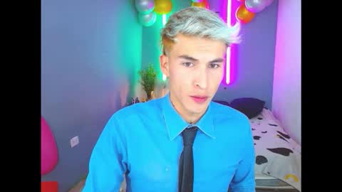 Snapshot of estrellita__jordan chatting on October 30, 2:24 am JORDAN online show from October 30, 2:24 am