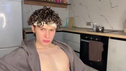 Alex online show from March 8, 3:05 pm