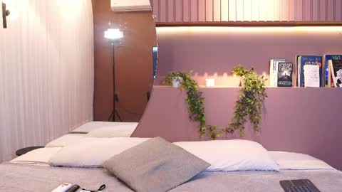 ethan_occonor online show from April 15, 1:00 pm