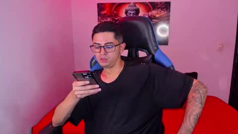 ETHAN SAI online show from November 12, 7:03 am