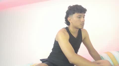 Snapshot of ethan_savage chatting on October 15, 12:40 am Ethan Savage online show from October 15, 12:40 am