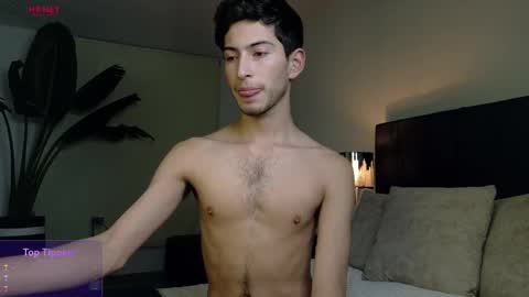 Snapshot of ethan_skiny_ chatting on October 16, 6:10 am Joan online show from October 16, 6:10 am