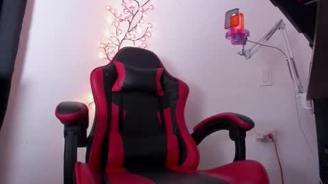 Ethan sykes online show from February 3, 6:22 am