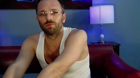 euginehot online show from December 22, 1:44 pm