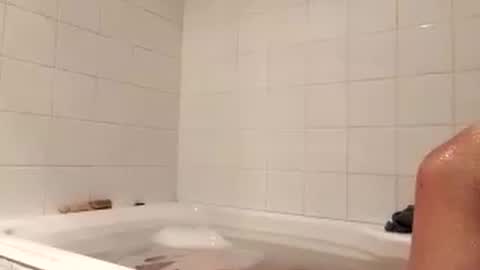 evolvingmass online show from January 18, 6:43 pm