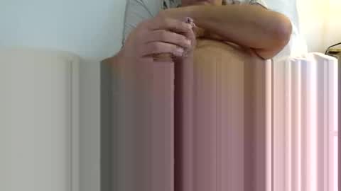 exquis online show from December 1, 9:45 am