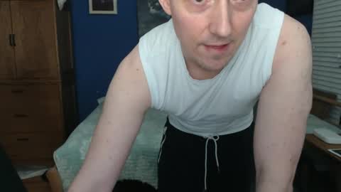 Snapshot of extrafirmtofu chatting on January 19, 3:39 am Tommy Rose online show from January 19, 3:39 am